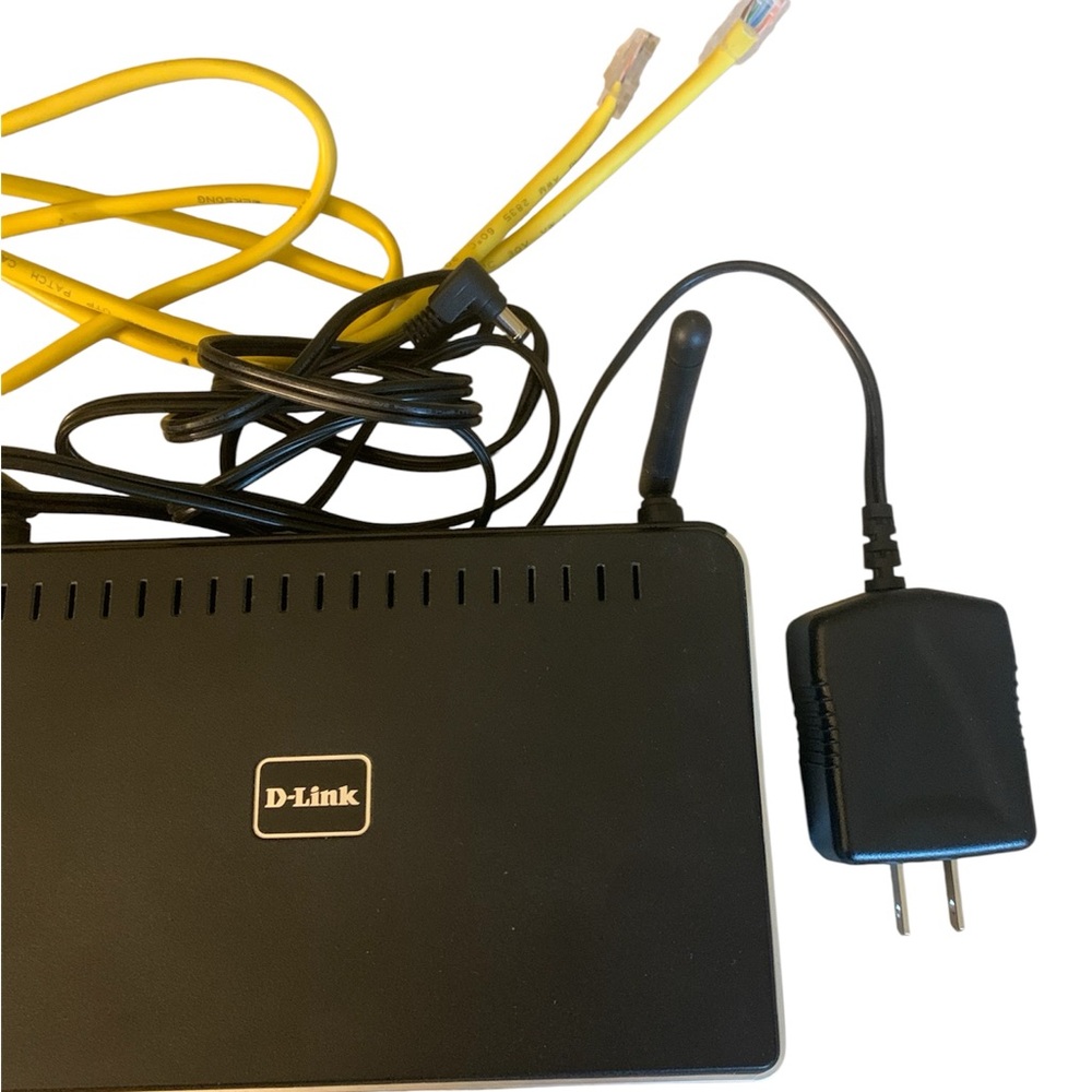 D-Link Black and Silver Wireless Router - Picture 7 of 8